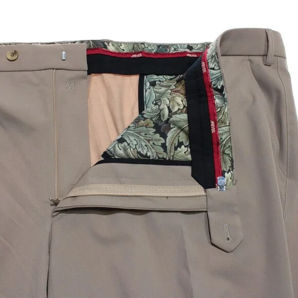 Meyer NWT Dress Pants Size 33 Stocky (52 US) Bonn in Solid Beige Wool Blend
